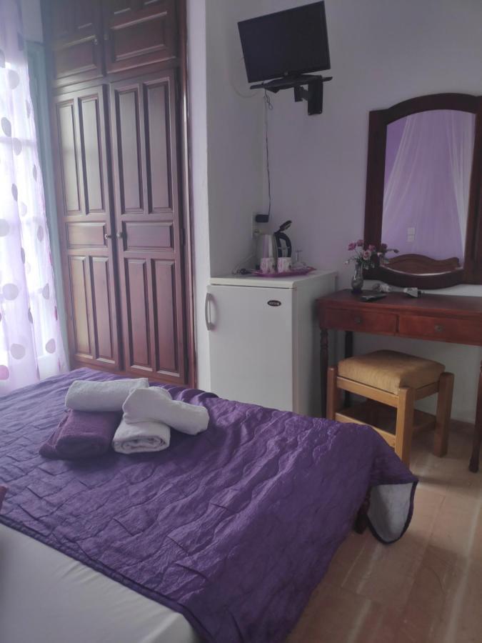 Angela - Zoi Rooms Skiathos Town Exterior foto