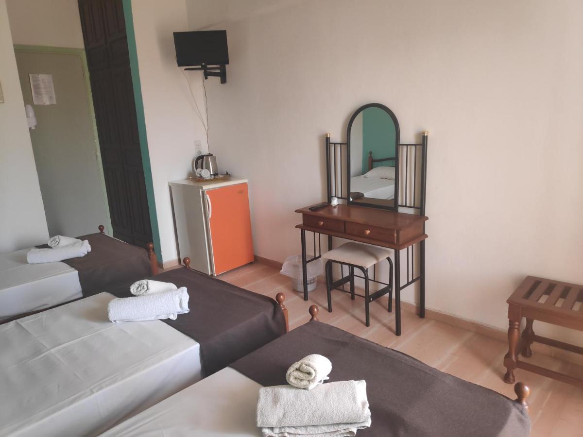 Angela - Zoi Rooms Skiathos Town Exterior foto