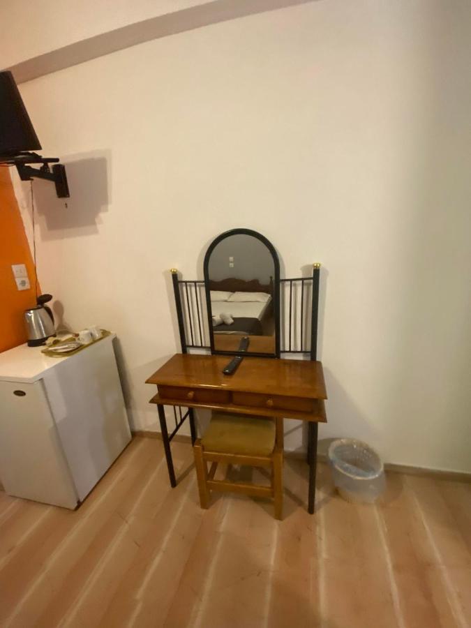 Angela - Zoi Rooms Skiathos Town Exterior foto