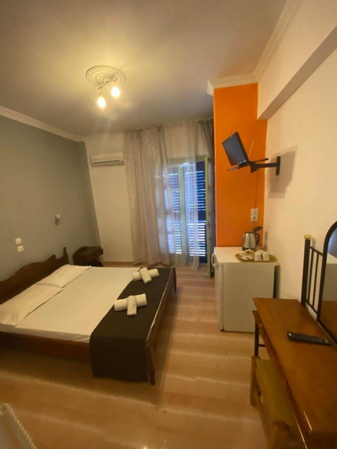 Angela - Zoi Rooms Skiathos Town Exterior foto
